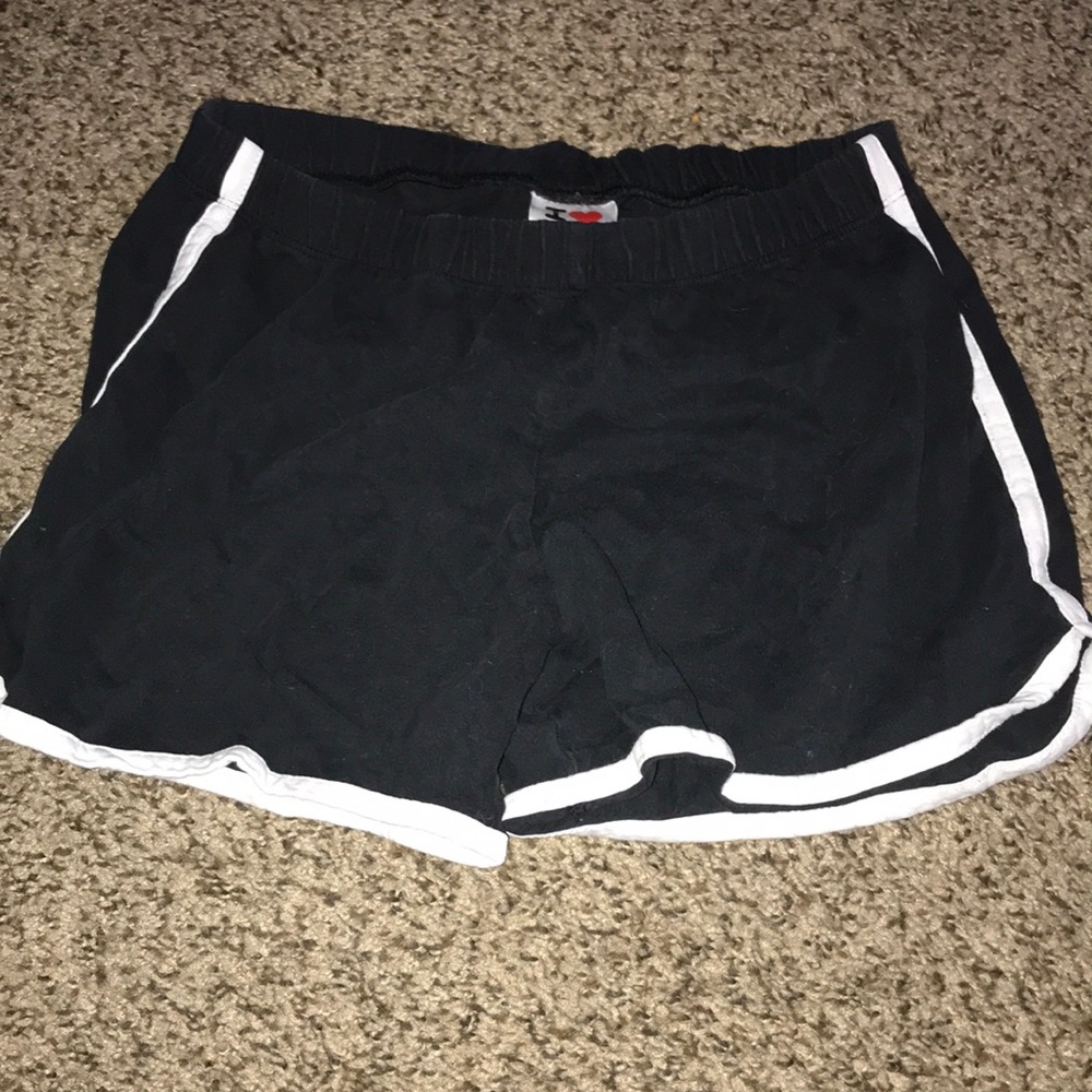 black I ❤️ lv shorts